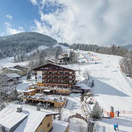 Alpin- Sporthotel, Summercard Included - September 4* Целль-ам-Зеє