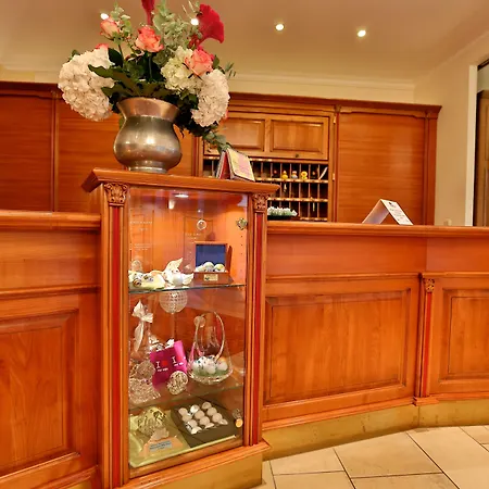 Szálloda Alpin- Sporthotel, Summercard Included - September 4*