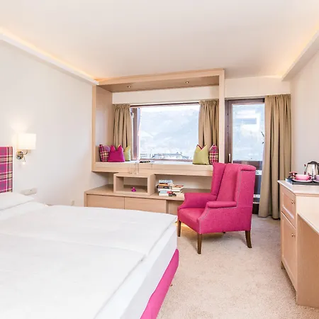 Alpin- Sporthotel, Summercard Included - September Hotel