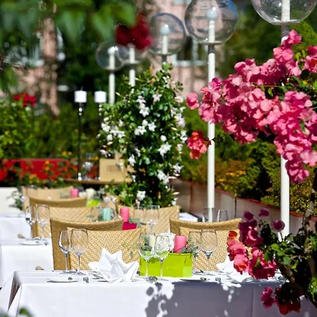 Alpin- Sporthotel, Summercard Included - September Hotel