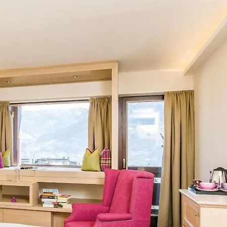 Alpin- Sporthotel, Summercard Included - September 4* Целль-ам-Зеє