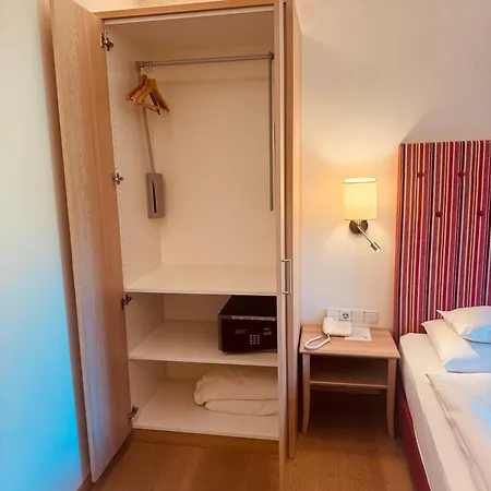 Alpin- Sporthotel, Summercard Included - September