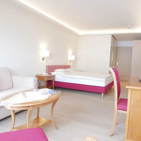 Готель Alpin- Sporthotel, Summercard Included - September 4*