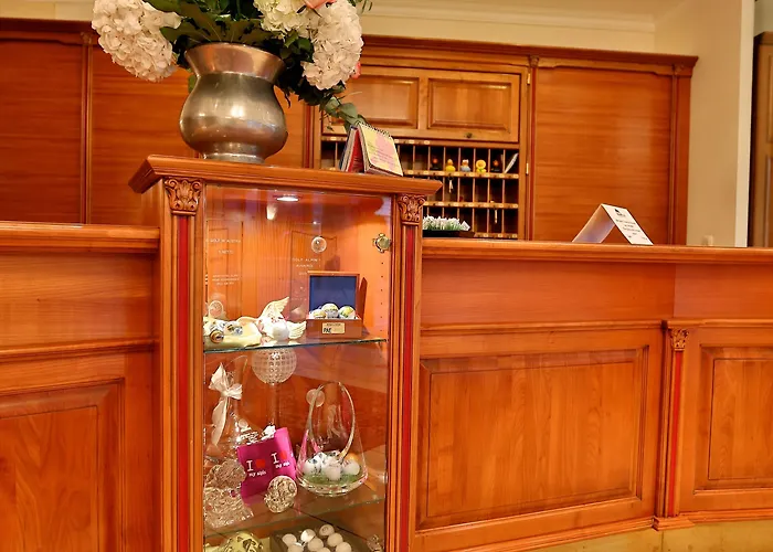 Hotell Alpin- Sporthotel, Summercard Included - September 4*