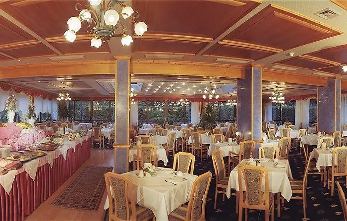 Hotell Alpin- Sporthotel, Summercard Included - September 4*