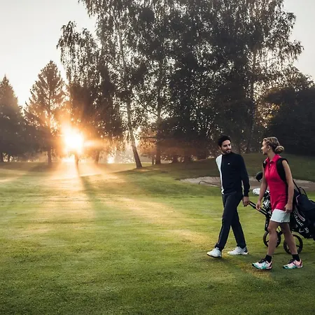 Alpin- Sporthotel, Summercard Included - September 酒店 4*