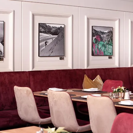 Alpin- Sporthotel, Summercard Included - September ホテル