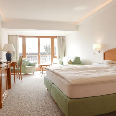 Szálloda Alpin- Sporthotel, Summercard Included - September 4*